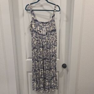 Torrid Cream & Navy Palm-Print Maxi Dress